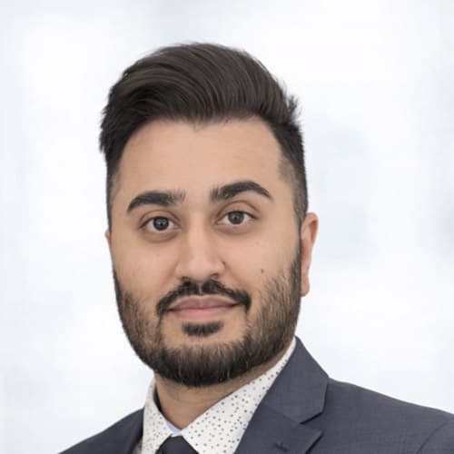 Yasir Nasir - Directeur adjoint